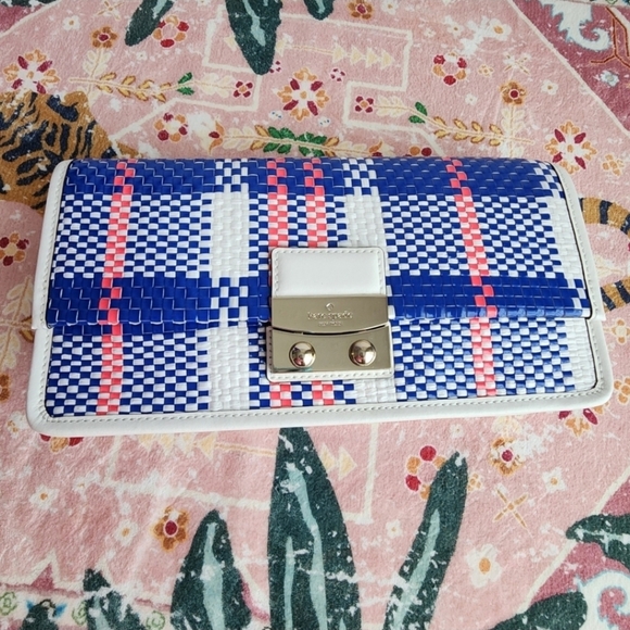 Kate Spade STORYBOOK Woven Bay Drive Chloe Finn Clutch - Picture 9 of 11